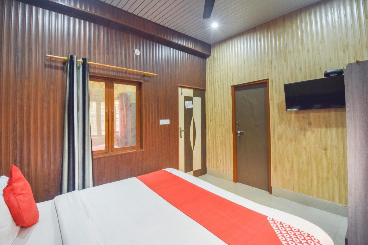 Oyo Flagship Yuvraj Inn Rajpur Ngoại thất bức ảnh